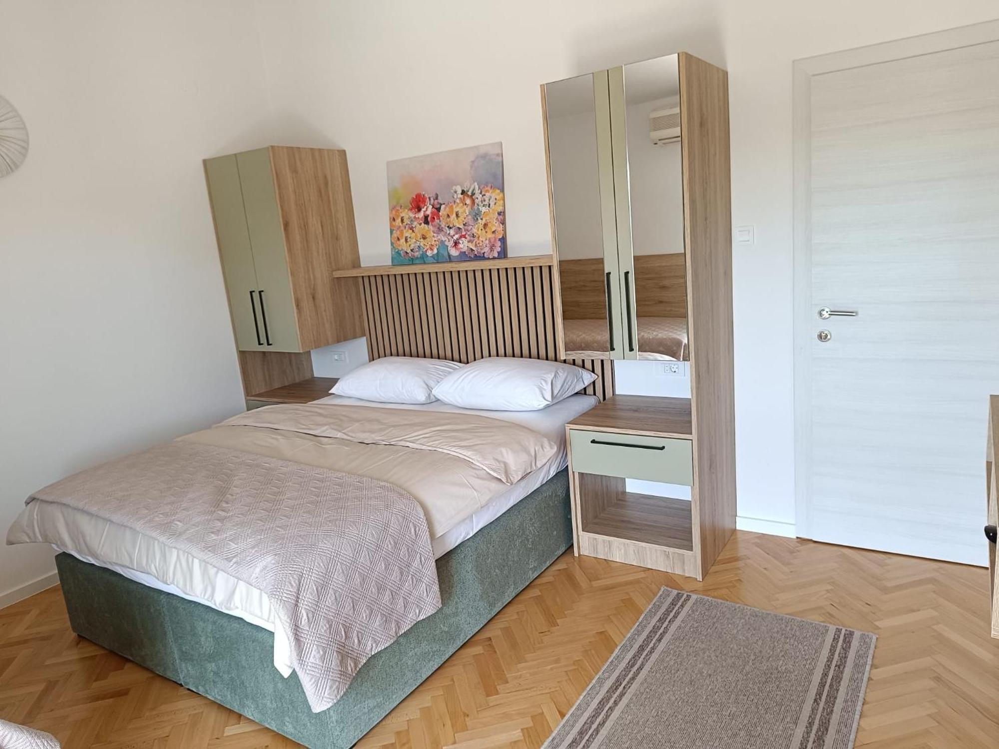 Diana Rooms And Apartments Starigrad Paklenica Cameră foto