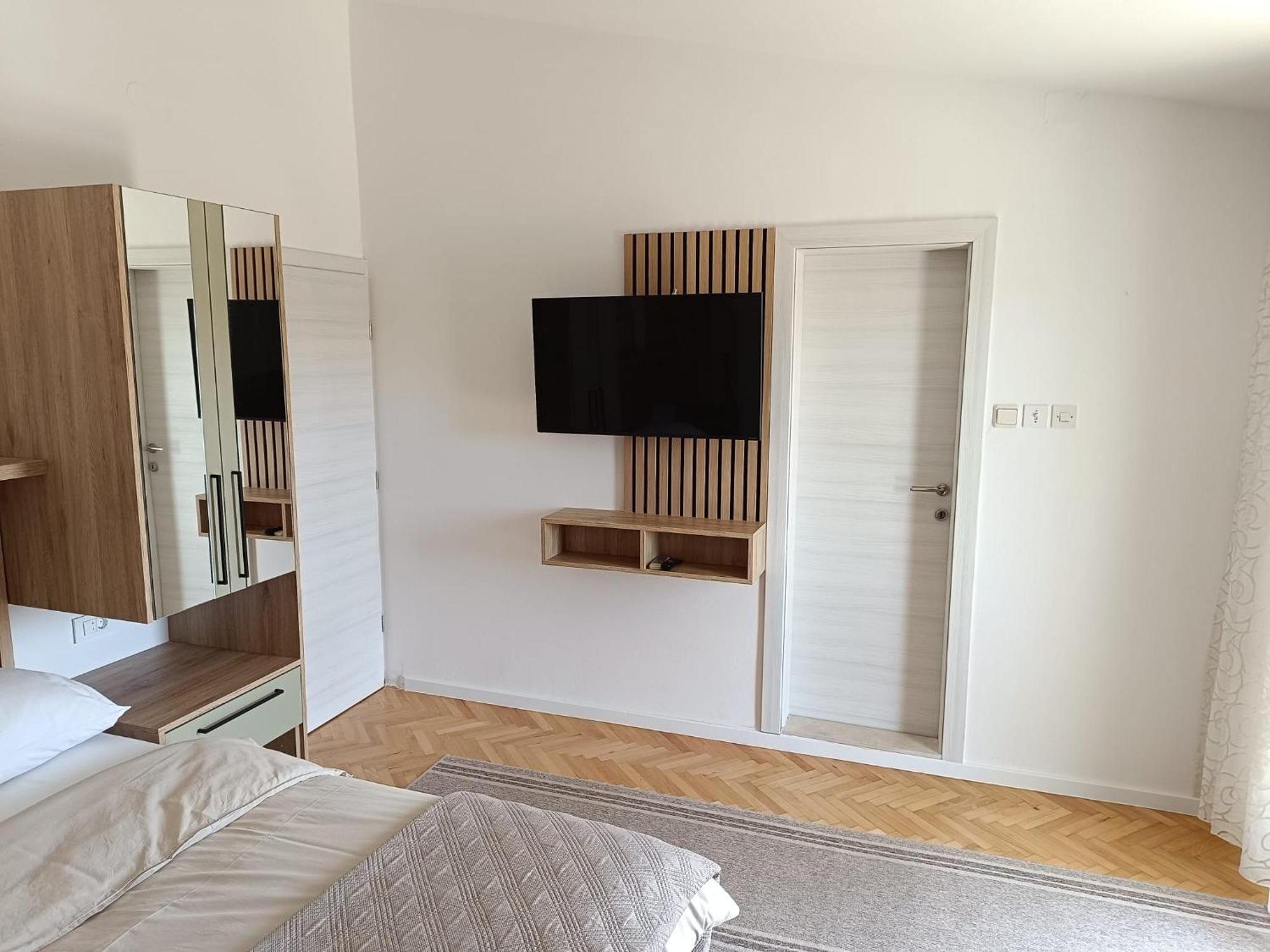 Diana Rooms And Apartments Starigrad Paklenica Cameră foto